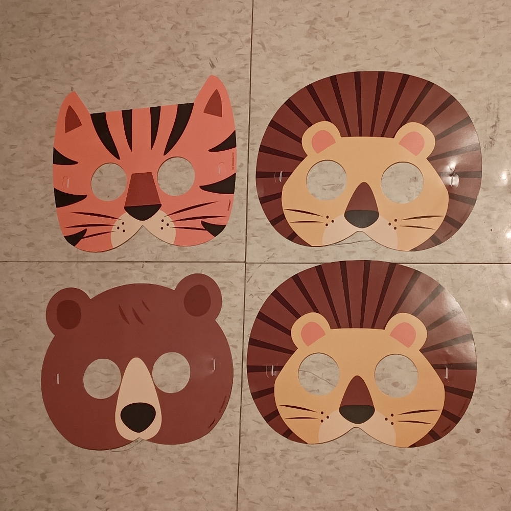 3/$10 🌟 Wild Animal Safari Bear Lion Tiger Face Masks Set